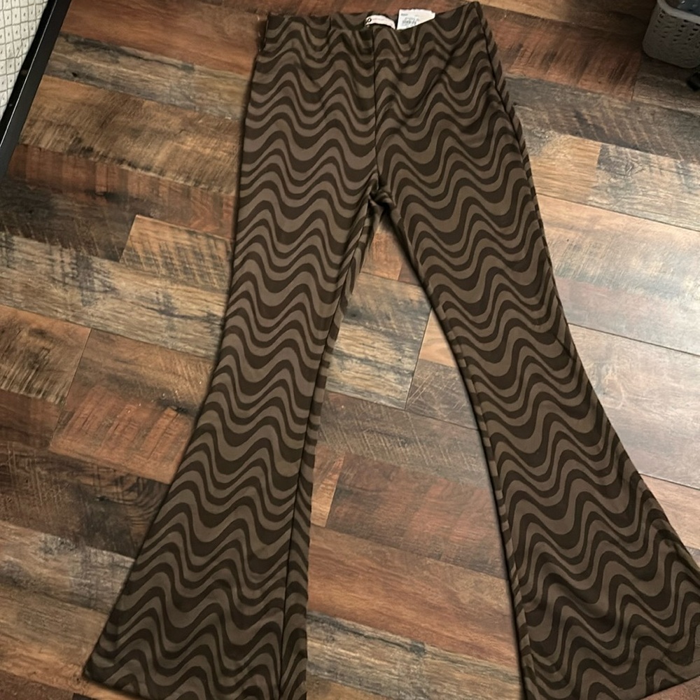 Squeeze Flare pants